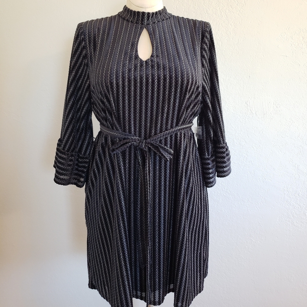 Modcloth Tinsel Keyhole Dress